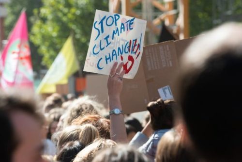 Investitionen in Infrastrukturen und Folgen des Klimawandels: Kommission veröffentlicht Leitlinien