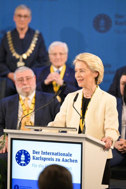 Karlspreis für Kommissionspräsidentin Ursula von der Leyen